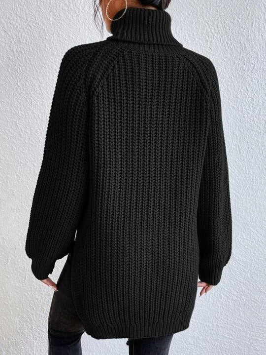 Schwarzer langärmeliger Rollkragenpullover mit gerippter Oberfläche