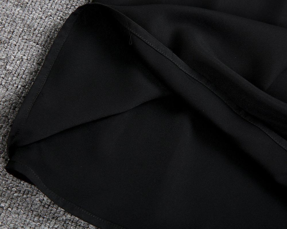 Ein Schwarzes Kleid für die Ewigkeit