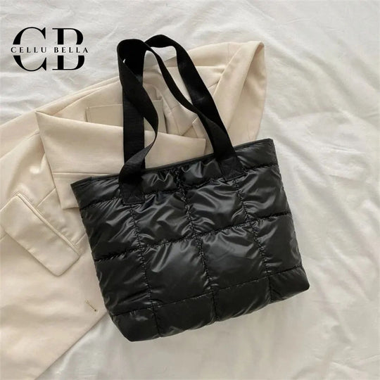 Noir Minimaliste – Die schlichte Eleganz der modernen Tote
