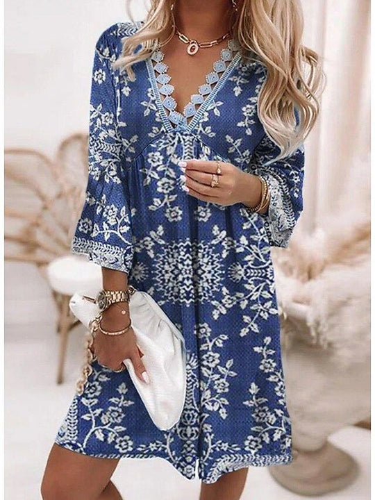 Blaues 3/4-Ärmel-Minikleid mit V-Ausschnitt