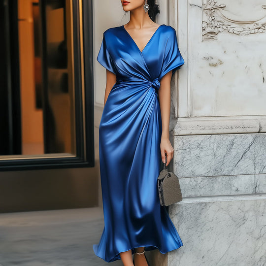 Einzigartiges einfarbiges Midikleid mit V-Ausschnitt und kurzen Ärmeln