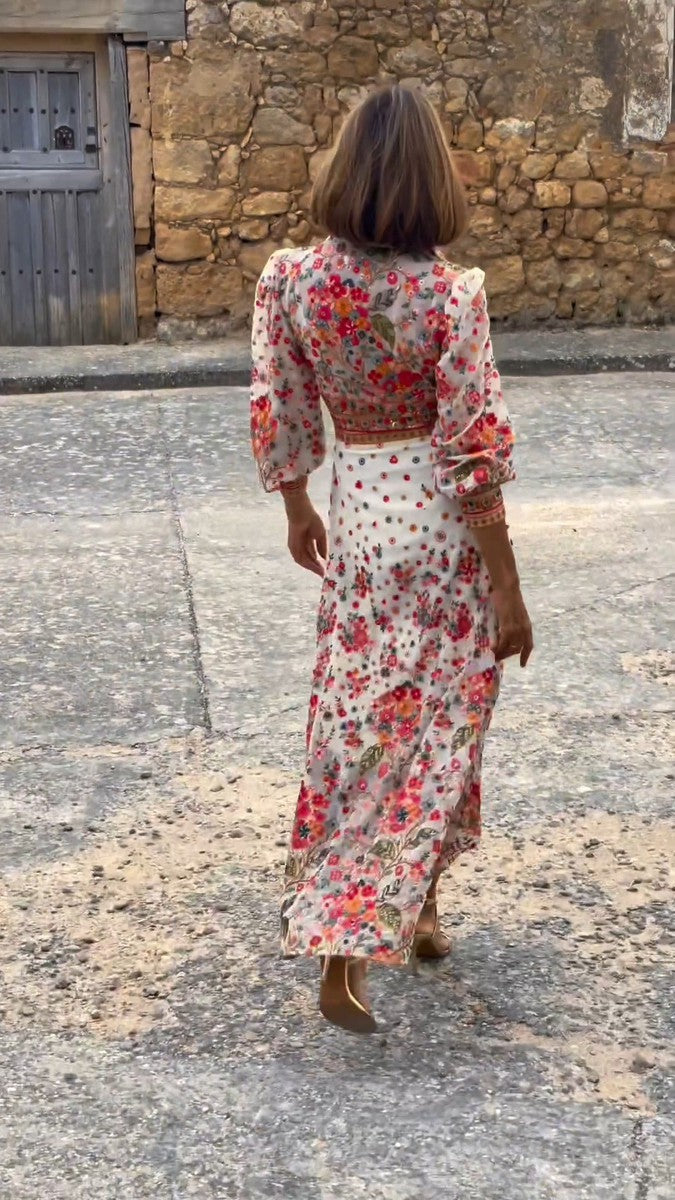 Elegantes Maxikleid mit Blumendruck und Kragen